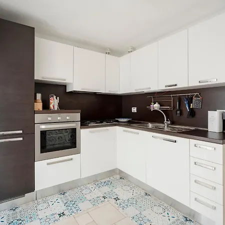 Appartamento Guesthost - Il Remo Blu Polignano a Mare