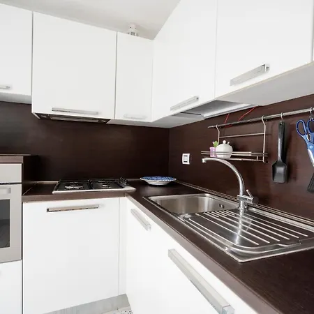 Guesthost - Il Remo Blu