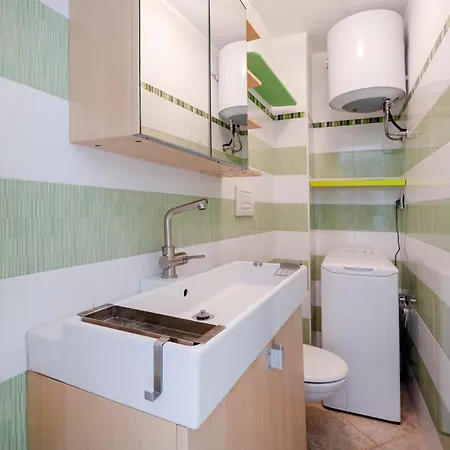 Guesthost - Il Remo Blu شقة *